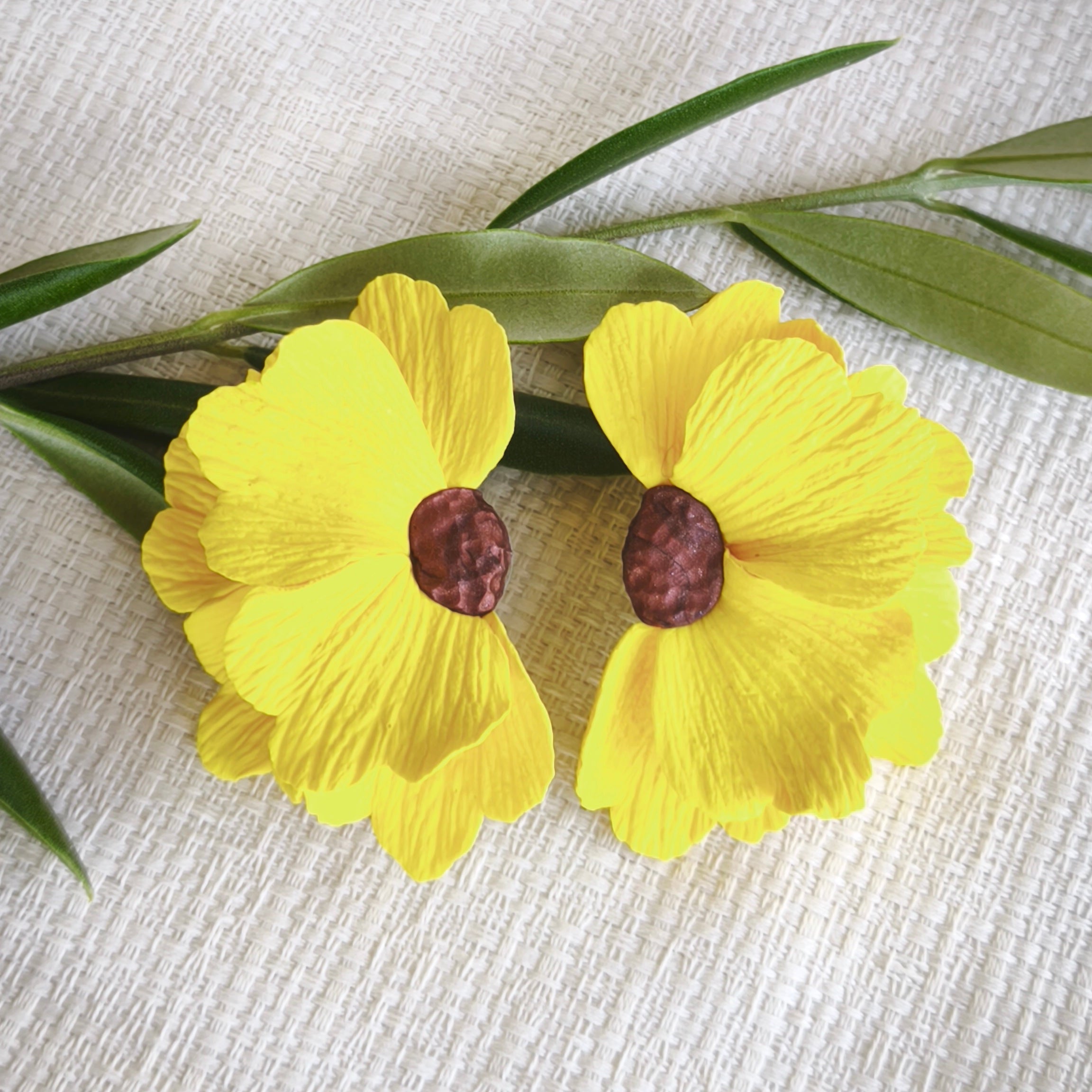 Pendientes Media Flor