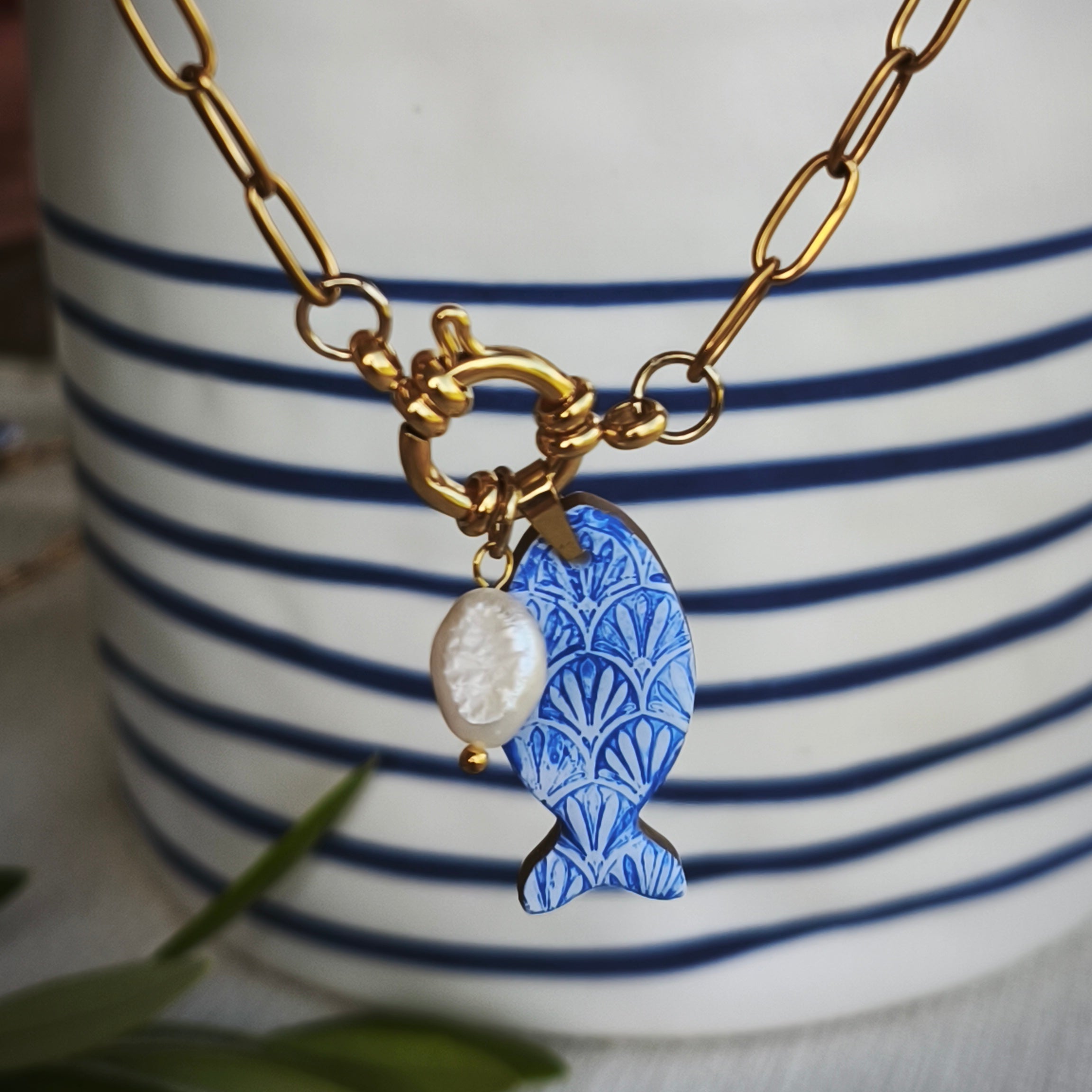 Collar Pez Arcos